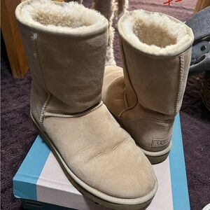 Women’s Ugg boots. Sand colored.